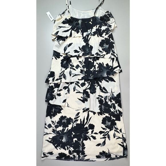 Old Navy Y2K Tiered Maxi Dress M Floral Black Cream Feminine Millennial Event - Picture 11 of 14